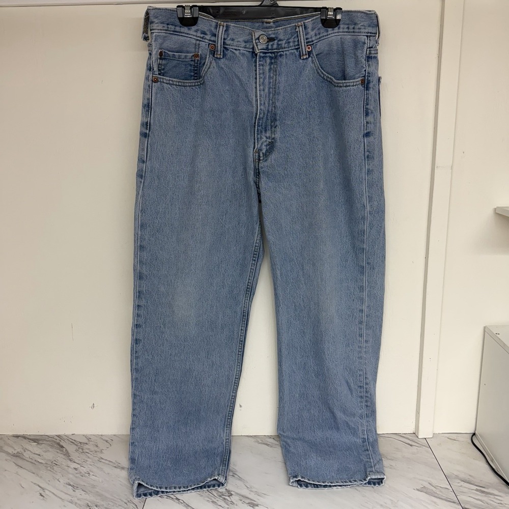 Levis 550 Jeans Mens 36x32 Blue Relaxed Fit Straight Leg Light Wash Distressed